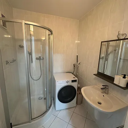 Aa Apartment *